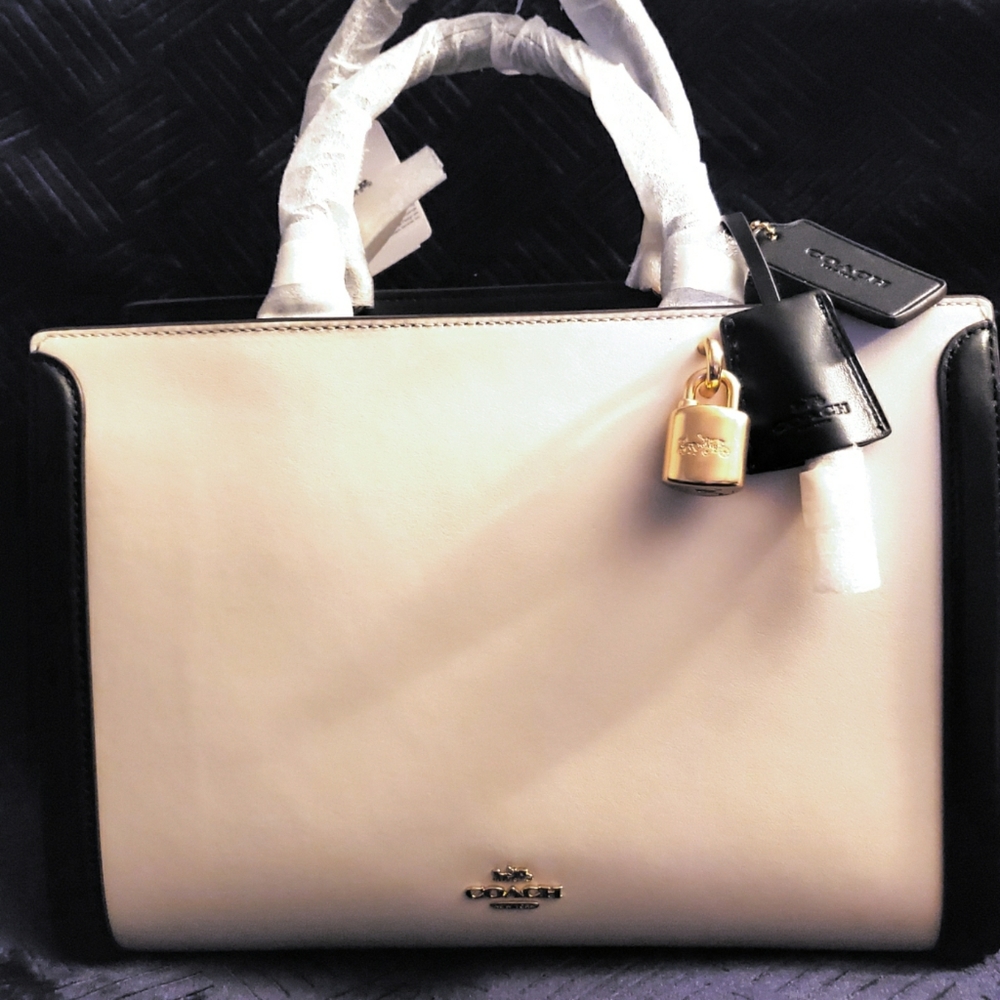 Zoe Carryall In Colorblock - Picture 5 of 8